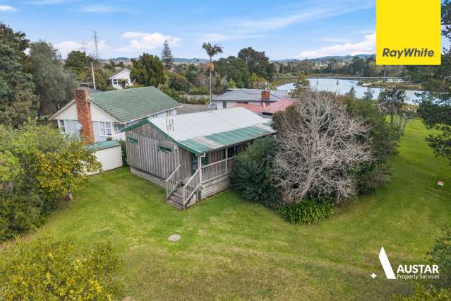  A/60 Cobham Crescent Kelston_2