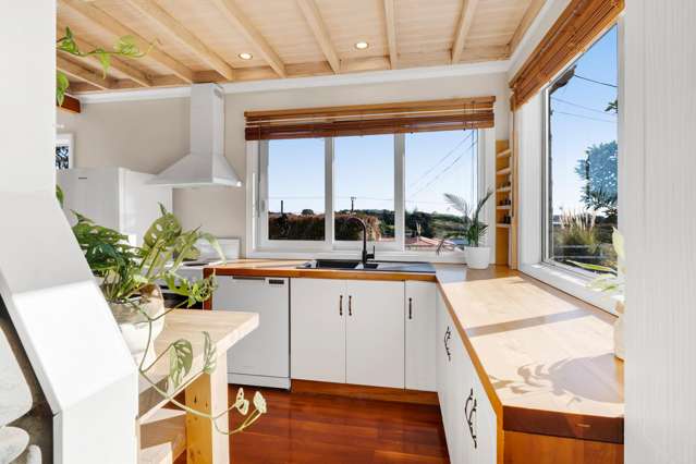 Views, Sun and Space to Enjoy...