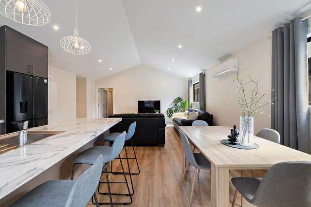 27 Bale Road Queenstown_4