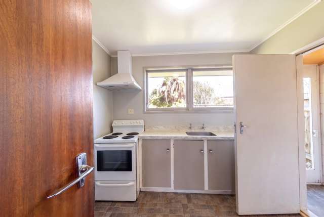 B/20 Falla Street Paraparaumu Beach_2