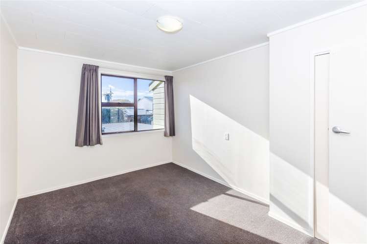 40 May Street Hamilton East_7