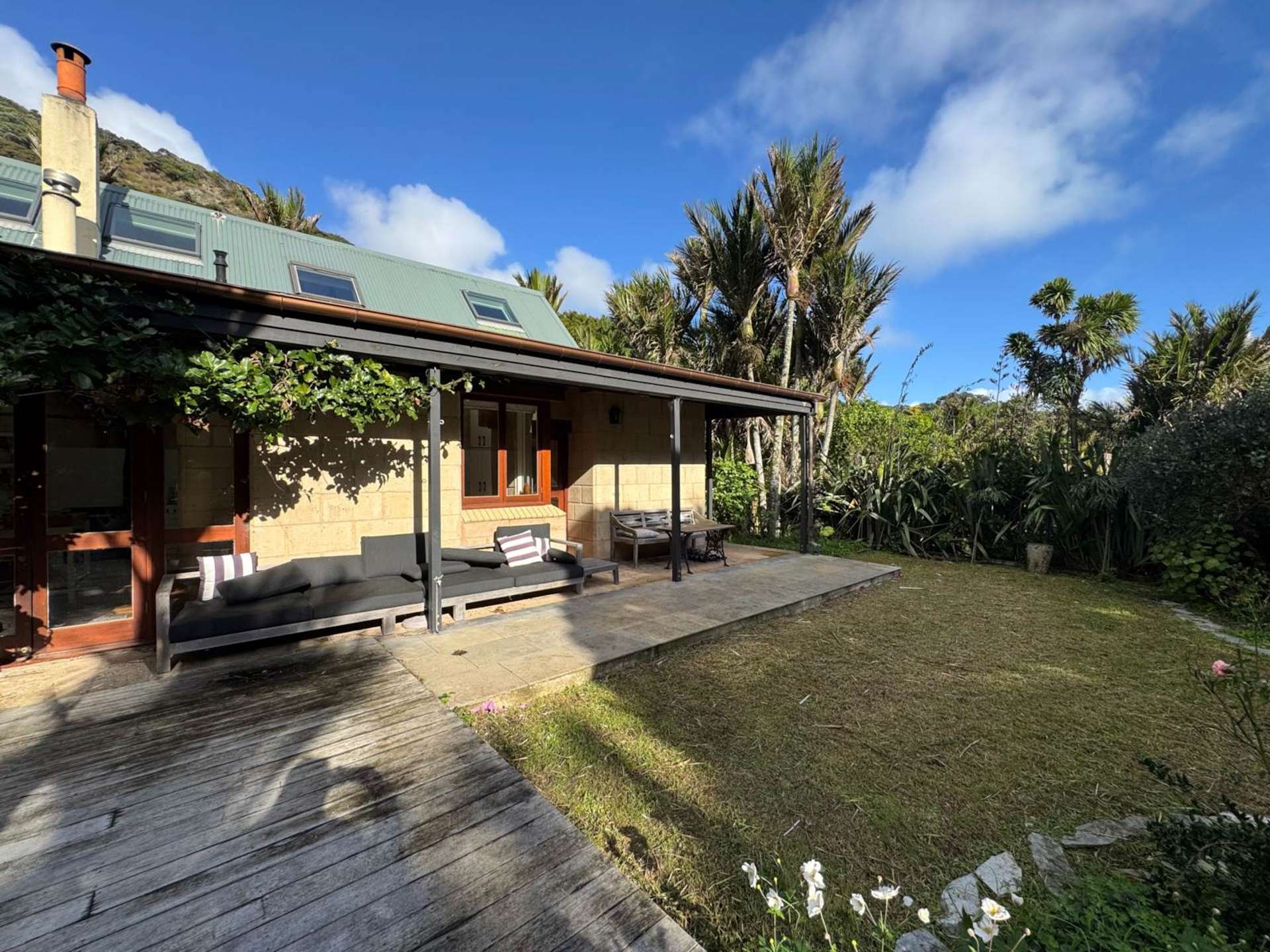 Address withheld Piha_0