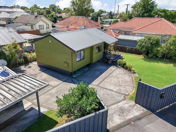 375 Cobham Drive Hillcrest_10