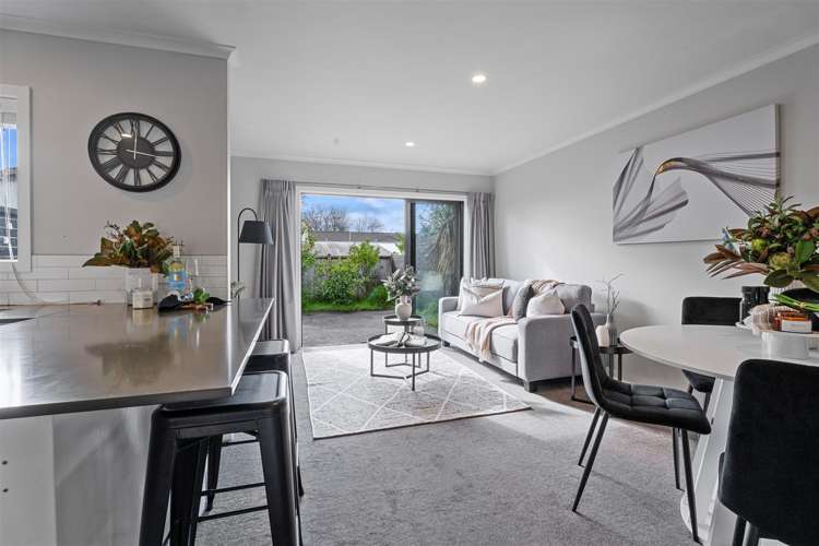3/25 Abbotsford Street_3