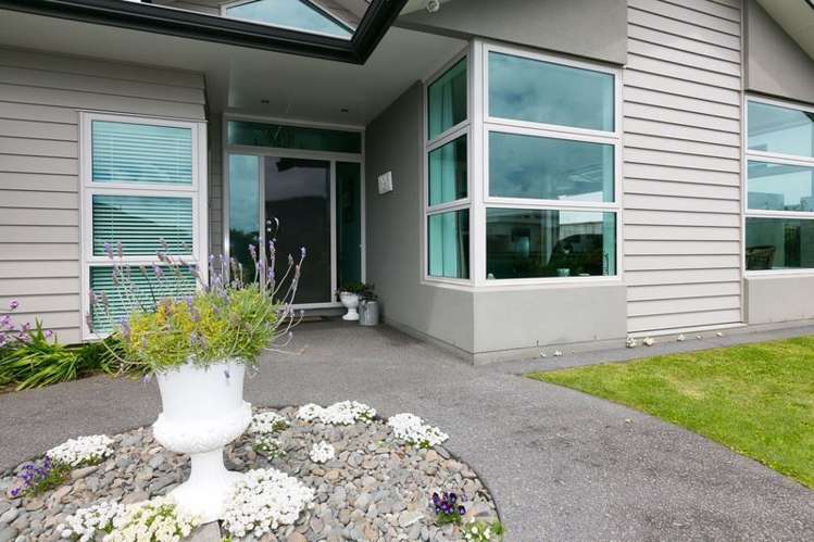 10 Saint Andrews Parkway Waiwhakaiho_5