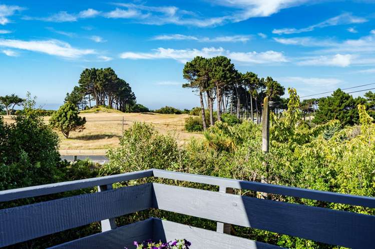 22B Norman Street Tainui_18
