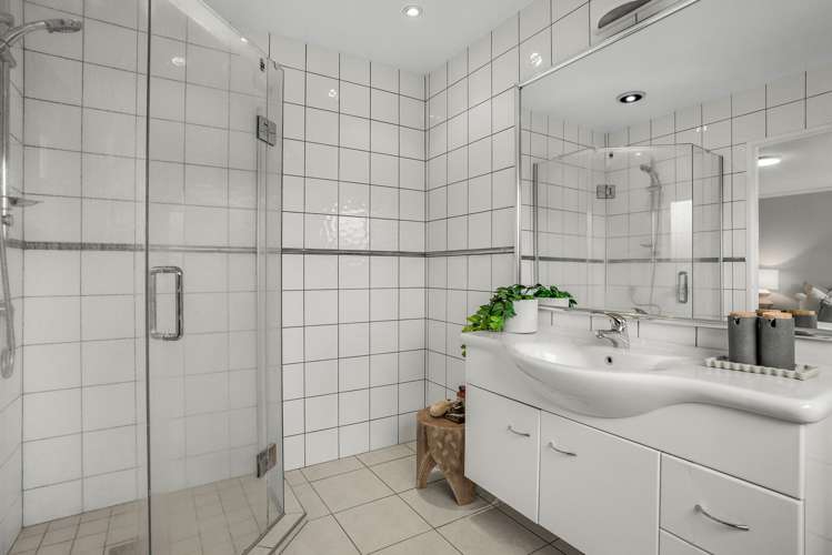 47 Mabey Road Avalon_17