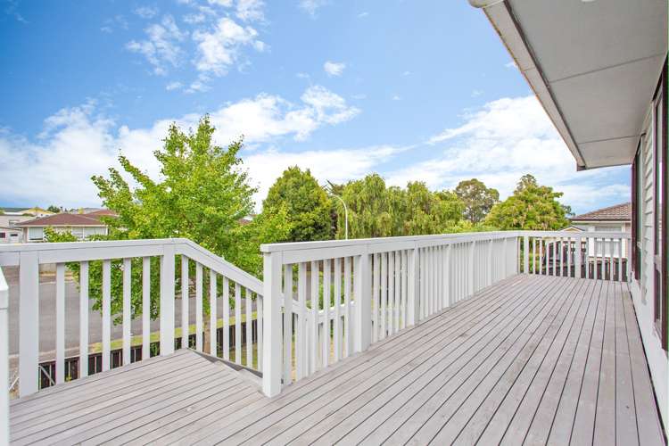 6 Rainbow Place Wattle Downs_9