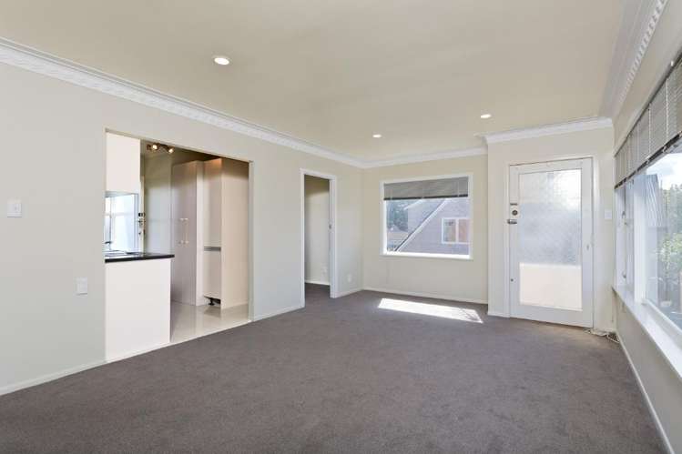 2/64 Rawhiti Road One Tree Hill_1