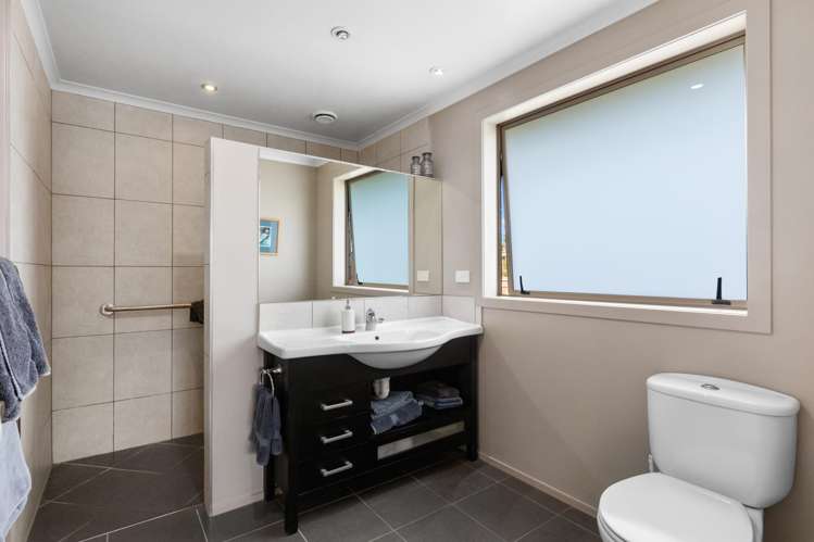 76 Stirling Drive Morrinsville_10