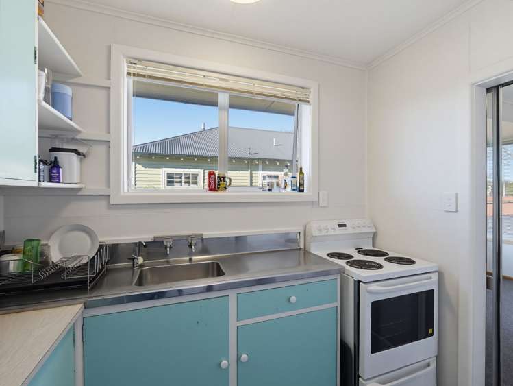 2/267 Tancred Street Ashburton_4