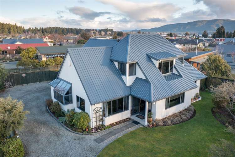 8 Melland Place Te Anau_29