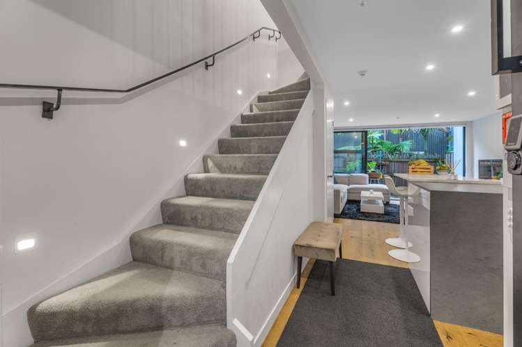 15/6 Waima Street 10031_6
