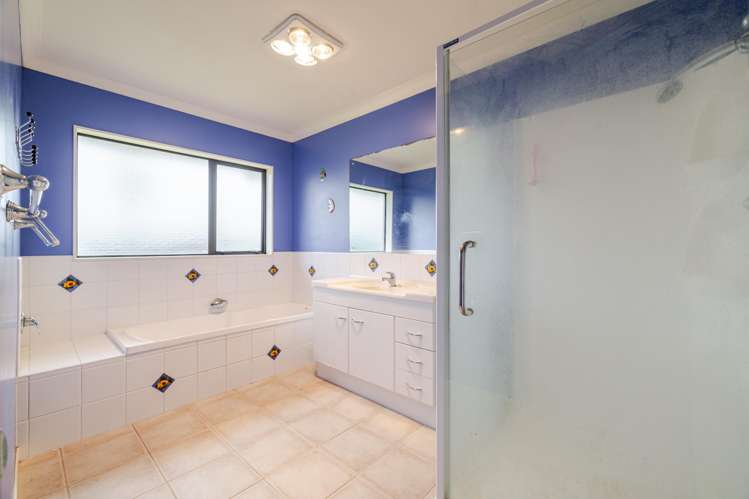 66 Royal Oak Drive Kelvin Grove_12