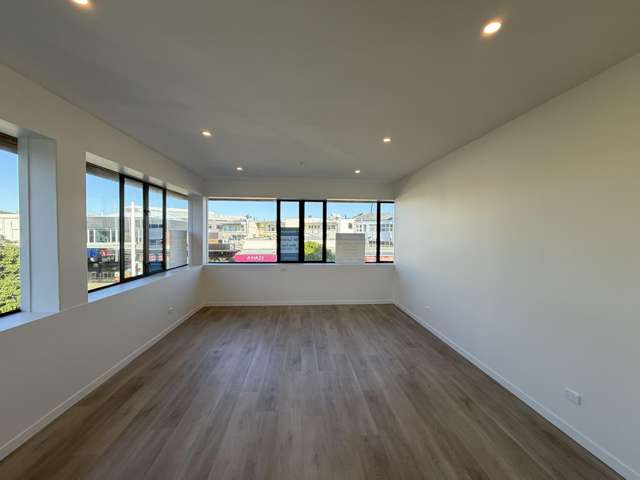 87-91 Hurstmere Road Takapuna_4