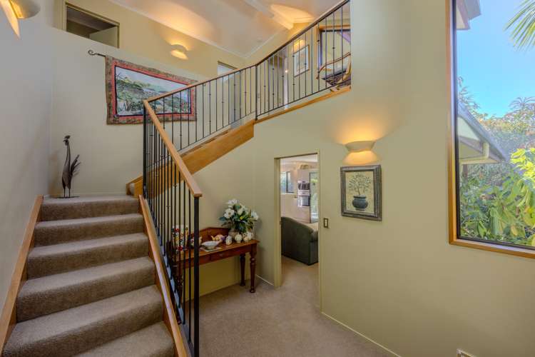 120 Lagoon Avenue Albert Town_5