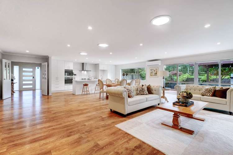 131 McRobbie Road Kingseat_11