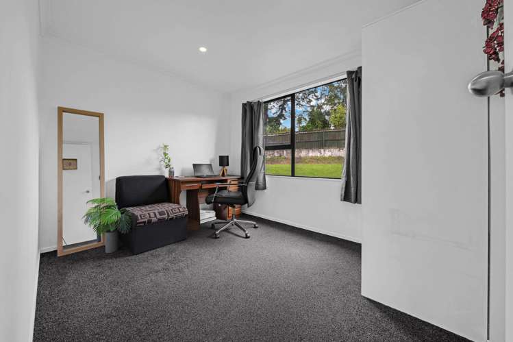 18 Pitcher Place Glen Eden_18
