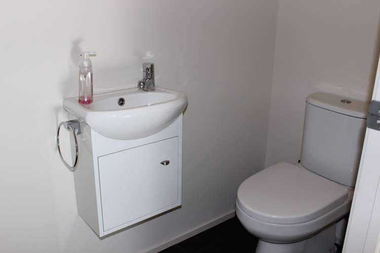 169 The Fairway Matarangi_5