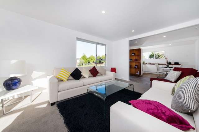 36 Riverpark Crescent Henderson_4