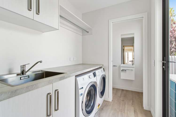 9b Sealy Street Highfield_8