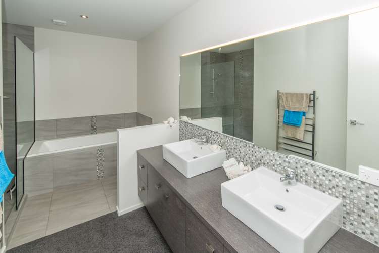 1 Rue Francois Akaroa_14