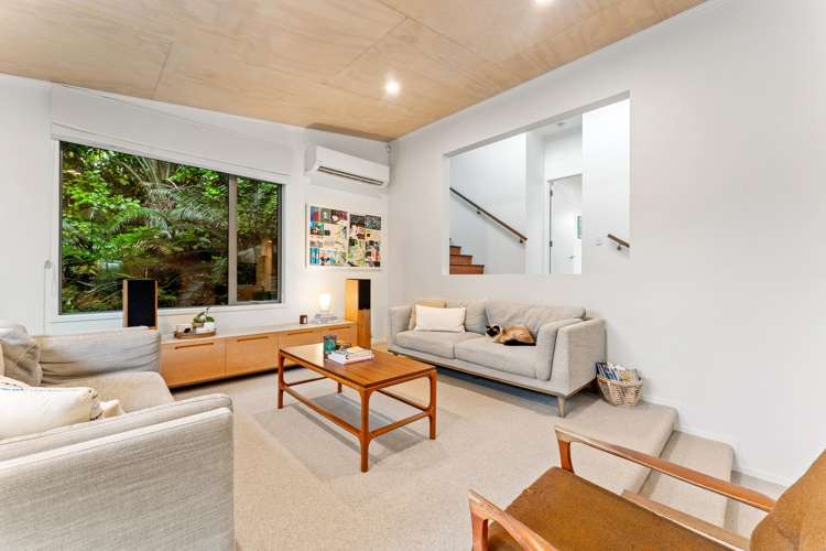 9 Andre Rise Stanmore Bay_16