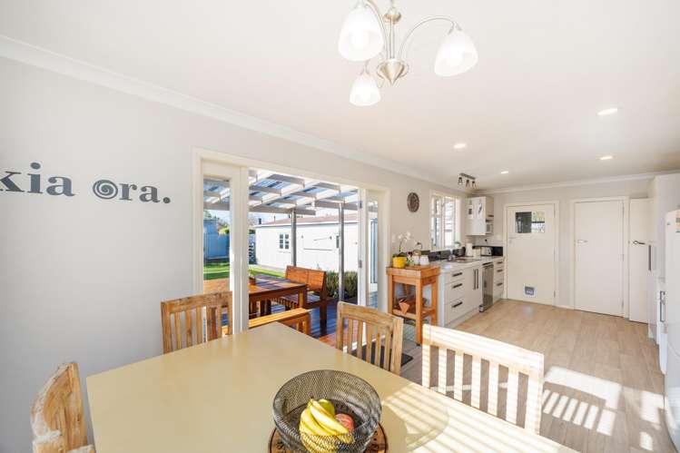 79 Maxwells Line Awapuni_4