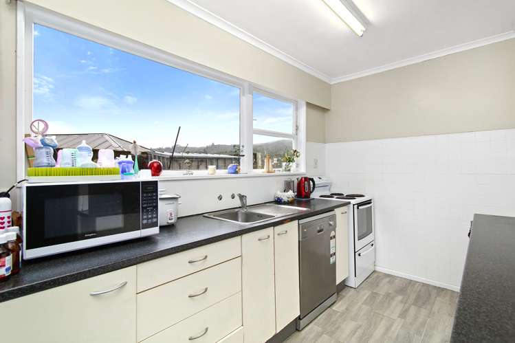 176 George Street Stokes Valley_5