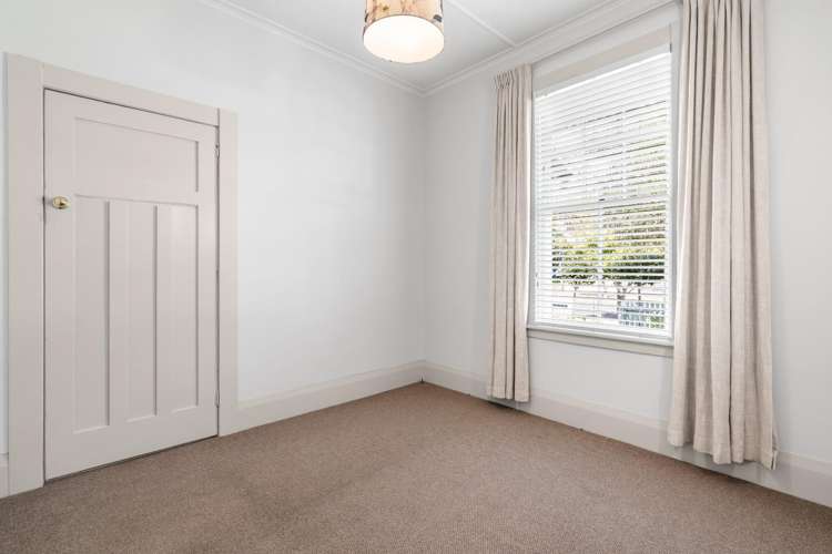 19 Makomako Street 1067_13