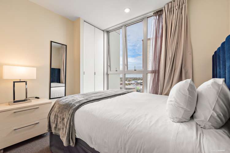 702/17 Amersham Way Manukau_7