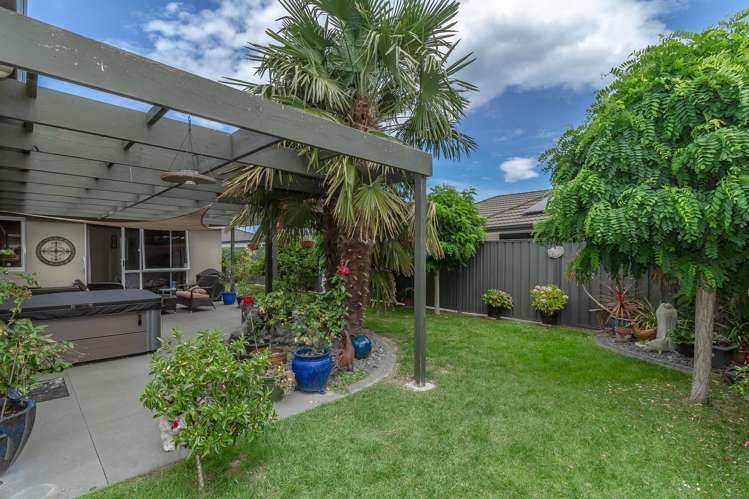 10 Somes Place Poraiti_17