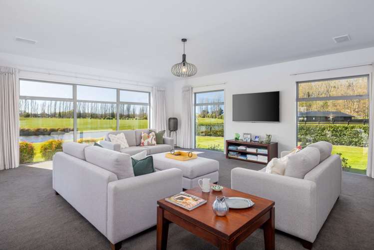 52 Mapleham Drive Pegasus_9