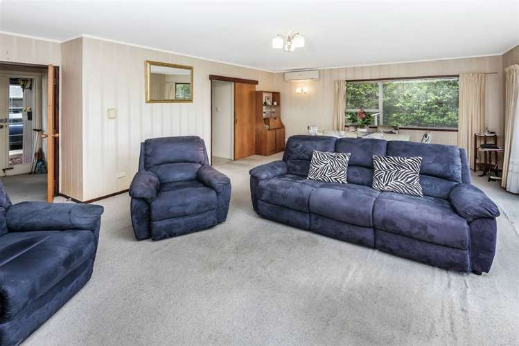 1/16 Willoughby Avenue Howick_13