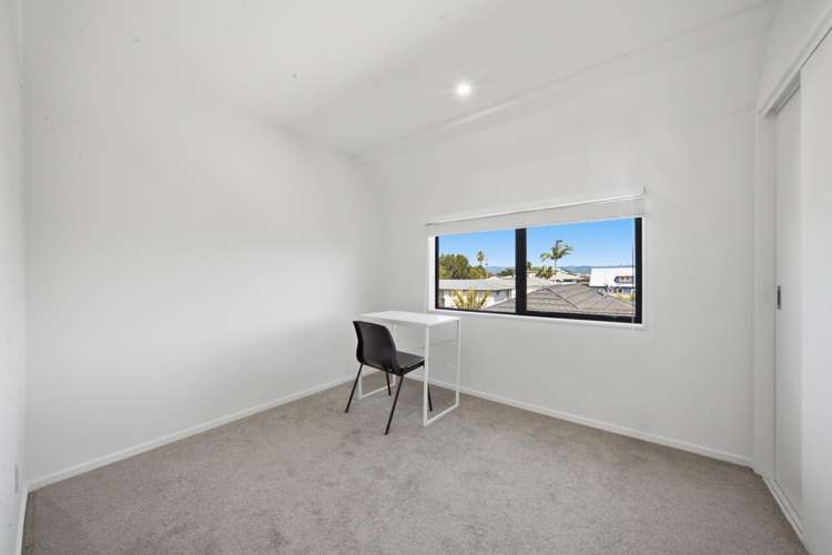 88D Sylvan Crescent Te Atatu South_15