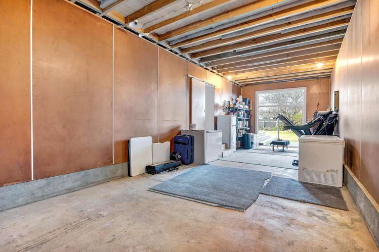 15 Grey Street Normanby_20