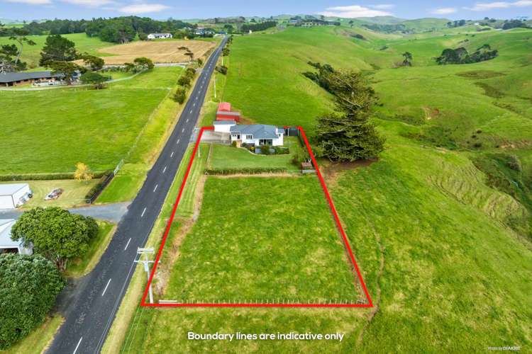 82 Honey Road Otaua_15