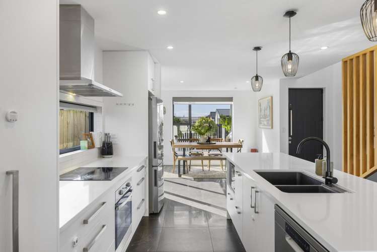 27 Te Paea Crescent_1