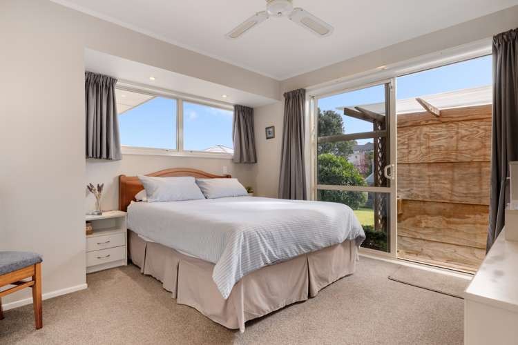 15 Warwick Place Brookfield_11