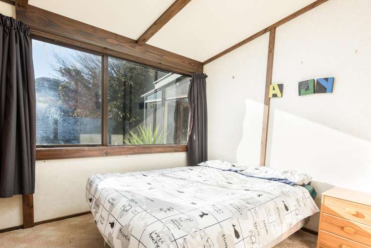 1896 State Highway 1 Tuamarina_10