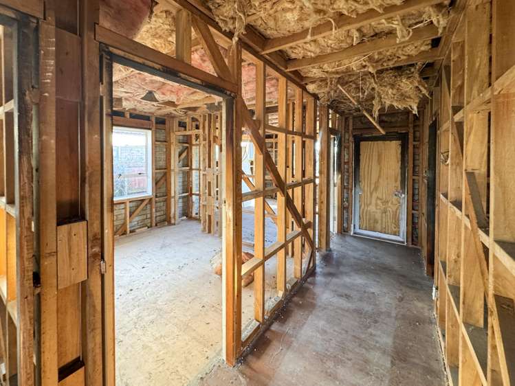 17 Roberts Road Hei Hei_5