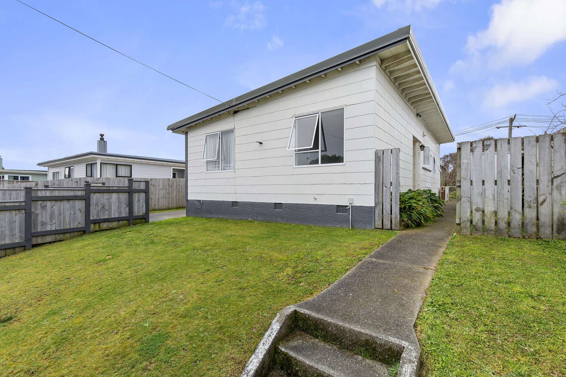 9 Morere Street Titahi Bay_0