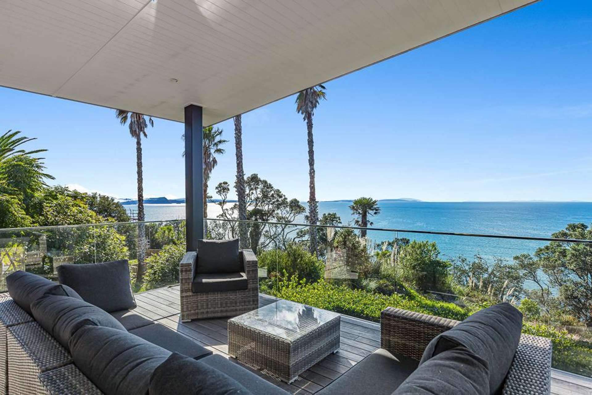 102 Vipond Road Stanmore Bay_0