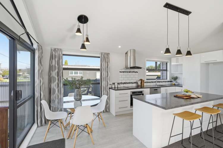 1/100 Baker Street New Brighton_11