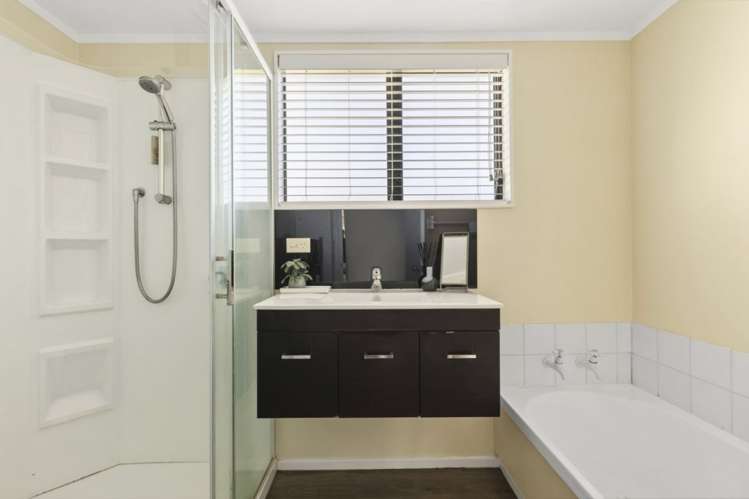 20 Tyree Drive Stoke_10