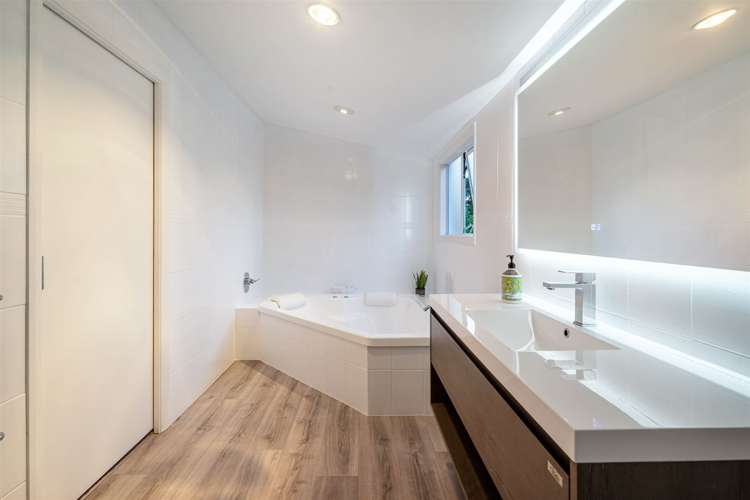 31 Rewi Street Torbay_16