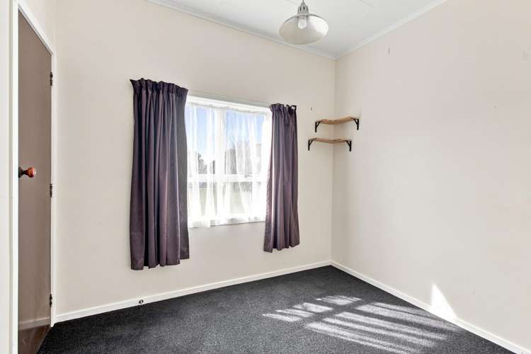 93 Cracroft Street Waitara_12