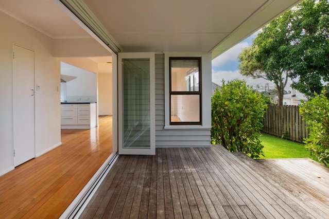 1/54 Seaview Terrace Mt Albert_1