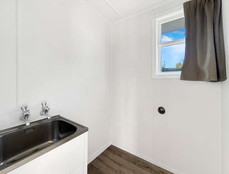 256 Balmoral Drive 11139_8
