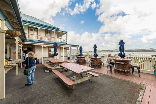 112 Waterfront Drive Mangonui_4
